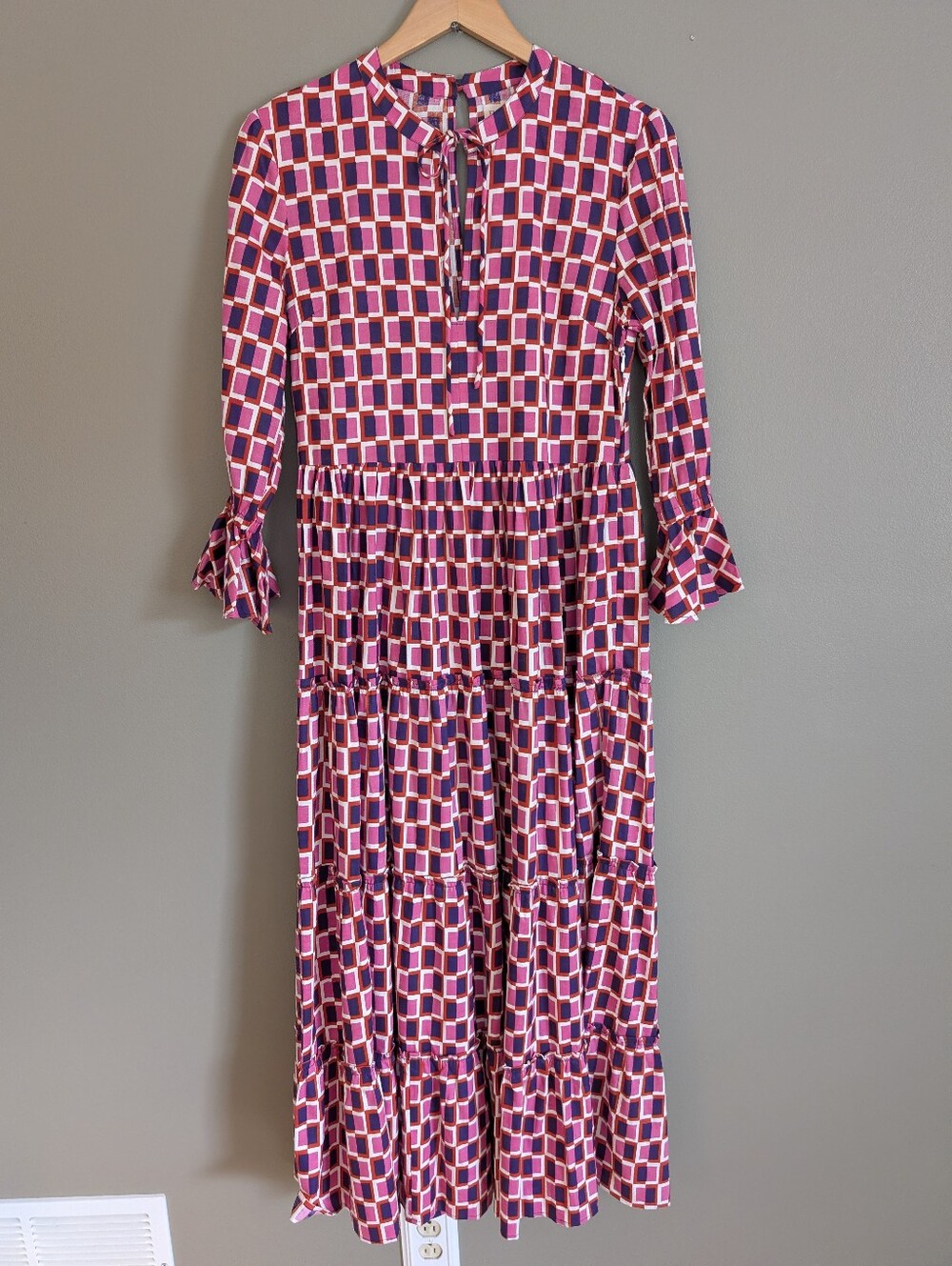 Beyond By Vera Eve Maxi Dress NWT Size Small